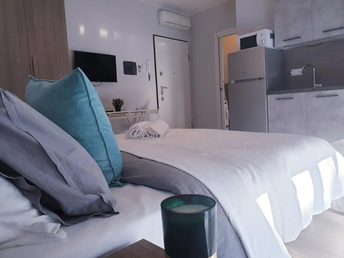 Michelangelo Apartments Cormano 0*,  İtalya